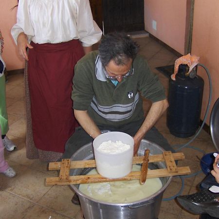 Agriturismo Sa Perda Marcada Arbus Bagian luar foto